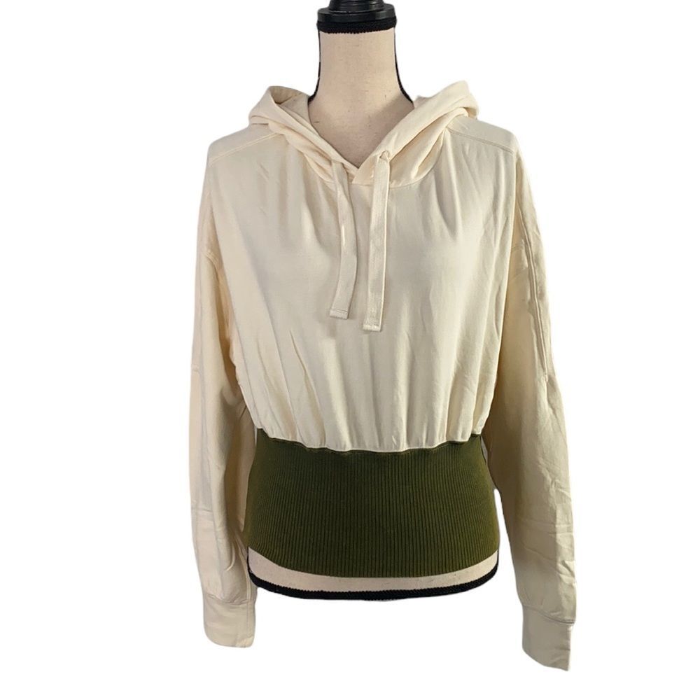 NWOT Free People Movement Cropped Hoodie Size S